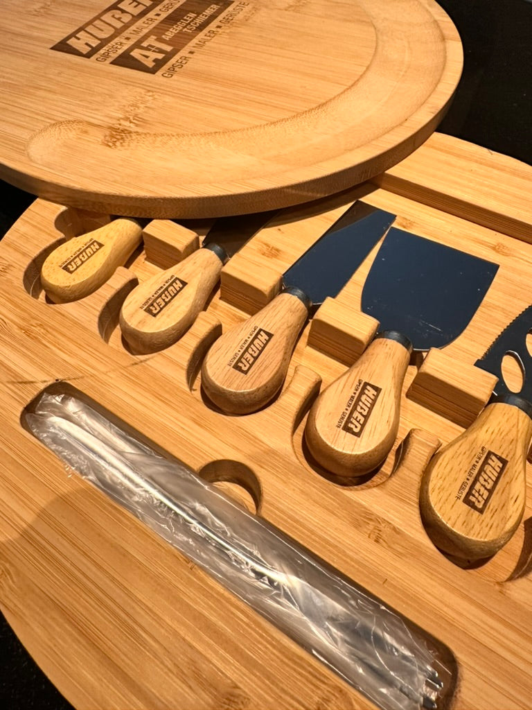 Neu! Personalisierte gravierte Holz-Schneidebretter – natürlich, praktisch und einzigartig!