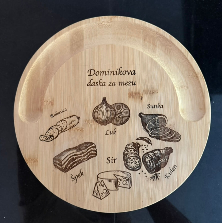 Neu! Personalisierte gravierte Holz-Schneidebretter – natürlich, praktisch und einzigartig!