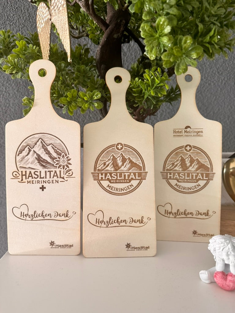 Neu! Personalisierte gravierte Holz-Deco – natürlich, praktisch und einzigartig!